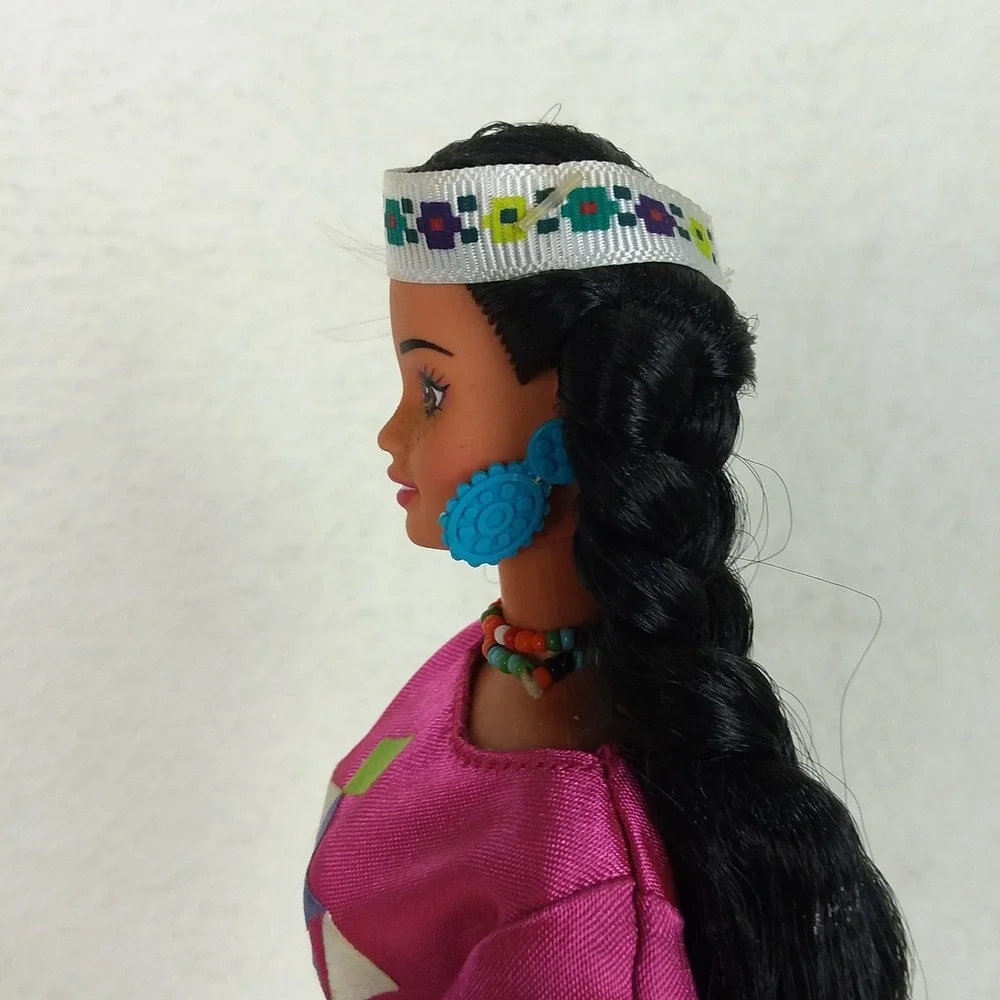 Third Edition Native American Barbie 12699 Dolls of the World 1994‎